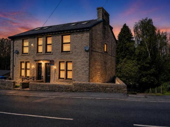 3 bed property, in Grane Road, £255,000