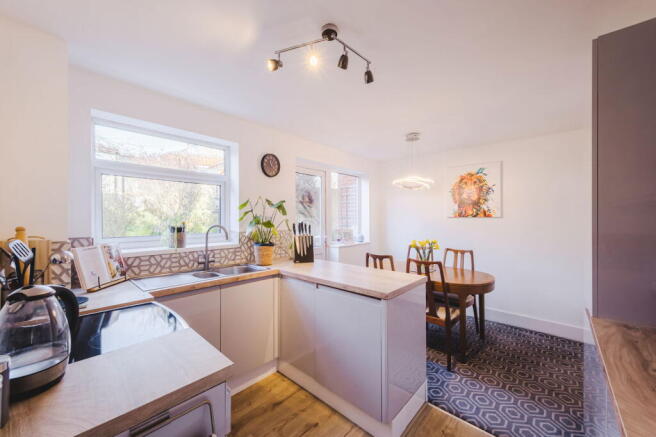 3 bed property, in Beverley, £310,000