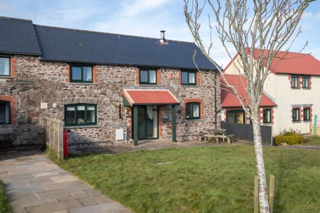 4 bed property, in Sandy Haven, £225,000
