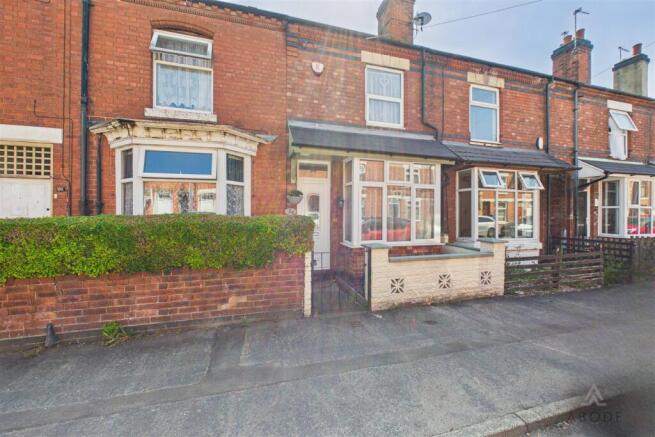 2 bed property, in Carlton Street, £157,500