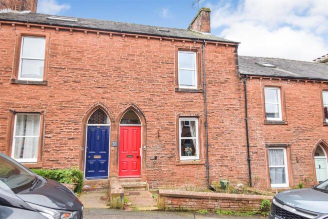 3 bed property, in Wordsworth Street, £310,000