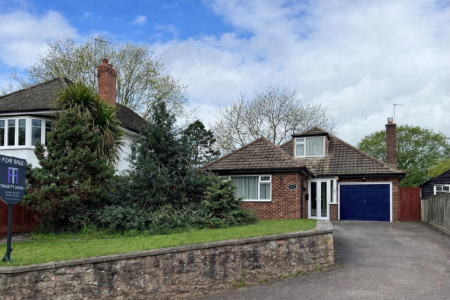 3 bed property, in Archenfield Road, £425,000