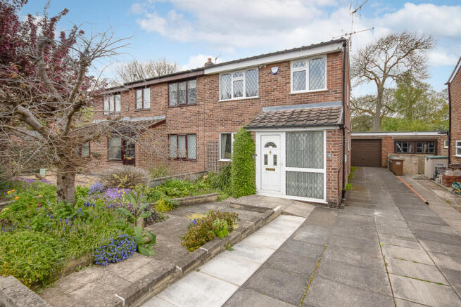 3 bed property, in Hanslynn, £265,000