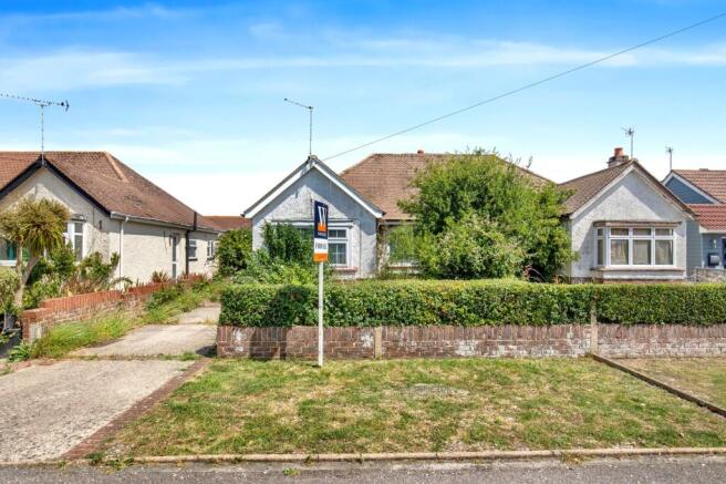 3 bed property, in Gorse Avenue, £310,000