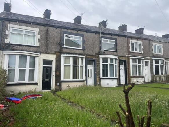 2 bed property, in 3 Irvine Street, £55,000