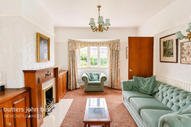 4 bed property, in Greenbank Road, £280,000