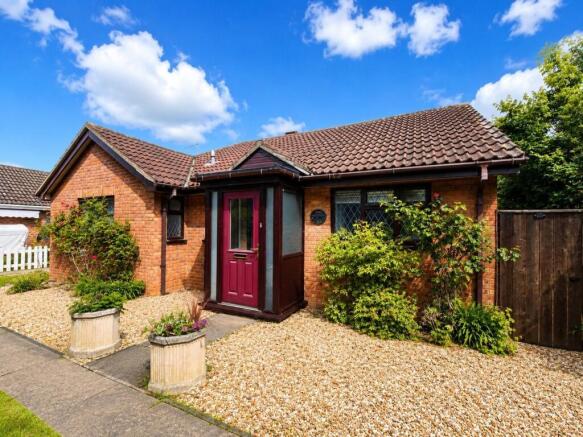 3 bed property, in Temple Grange, £340,000