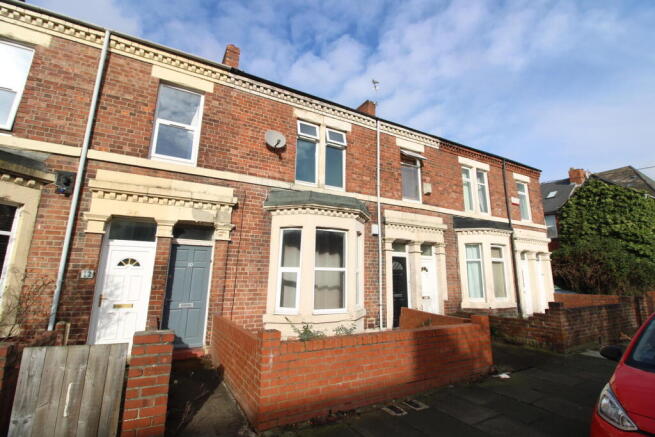 3 bed property, in Mowbray Street, £190,000