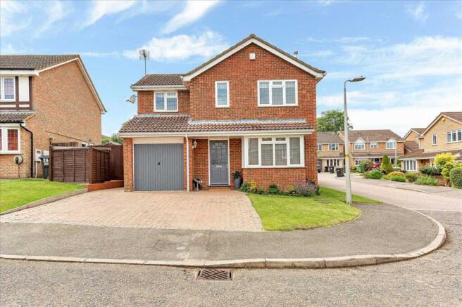 4 bed property, in Olney MK46, £525,000