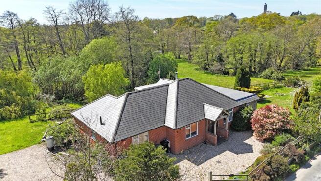 3 bed property, in South Sway Lane, £900,000
