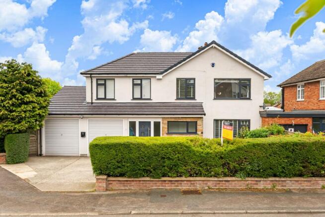 4 bed property, in Beckwith Road, £650,000