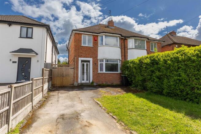 3 bed property, in Peterbrook Road, £318,500