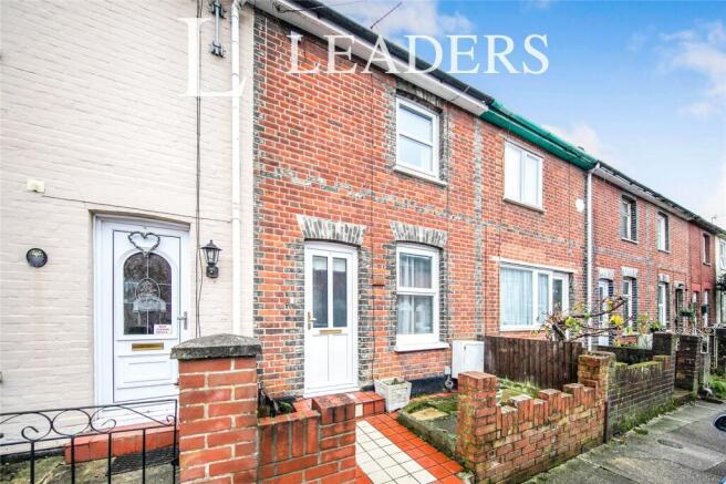 2 bed property, in Lucas Road, £200,000