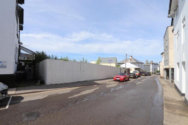 Land, in 5 Exeter Street, £125,000