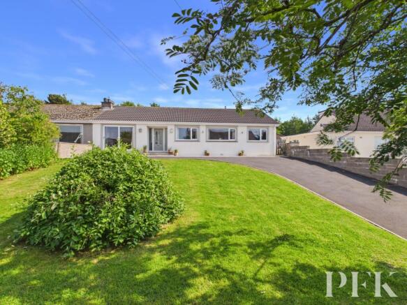 2 bed property, in Miramar, £260,000