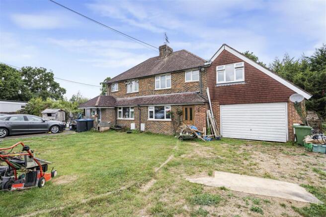 6 bed property, in Furzeland Way, £1,400,000