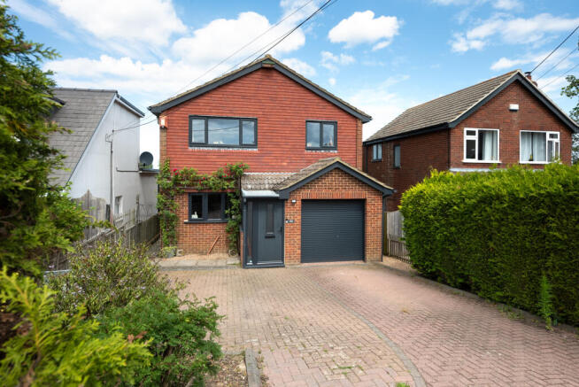 4 bed property, in Dargate Road, £499,995