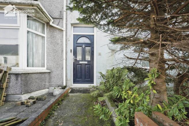 3 bed property, in Glenview Terrace, £140,000
