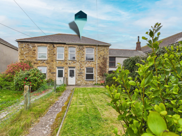 3 bed property, in Penberthy Road, £325,000