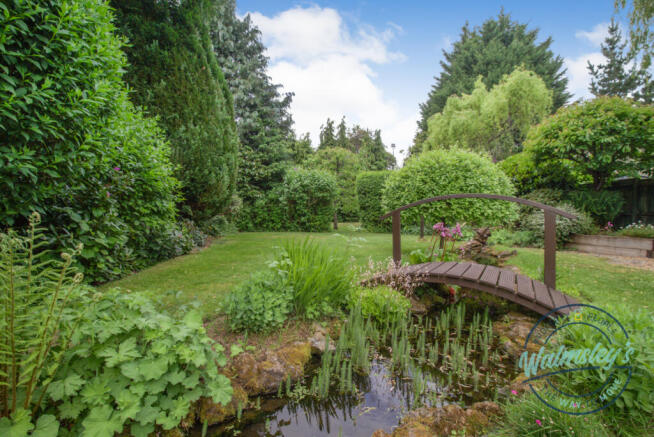 3 bed property, in Canley Road, £625,000