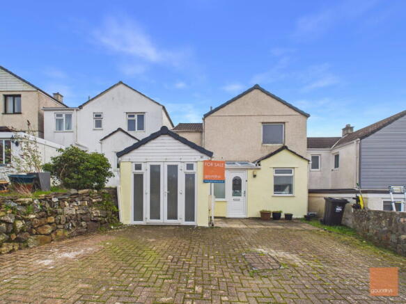 3 bed property, in Springfield Way, £369,950