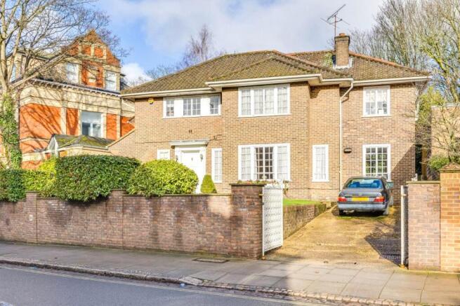 5 bed property, in Redington Road, £5,950,000