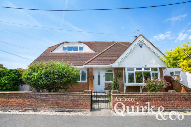 4 bed property, in Handel Road, £475,000