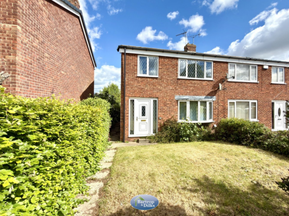 3 bed property, in Canterbury Close, £145,000