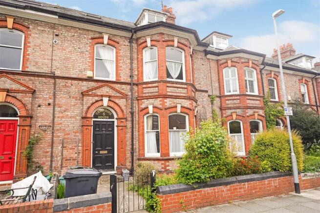 6 bed property, in Polam Road, £360,000