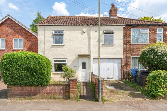 3 bed property, in Northumberland Street, £250,000