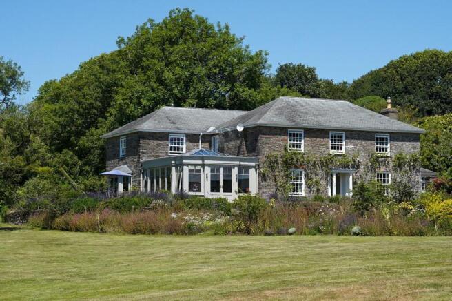 5 bed property, in Sherford, £2,500,000
