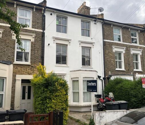 3 bed property, in Flat B, £230,000