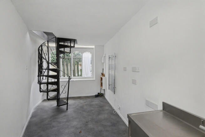 Land, in The Lodge, £25,000