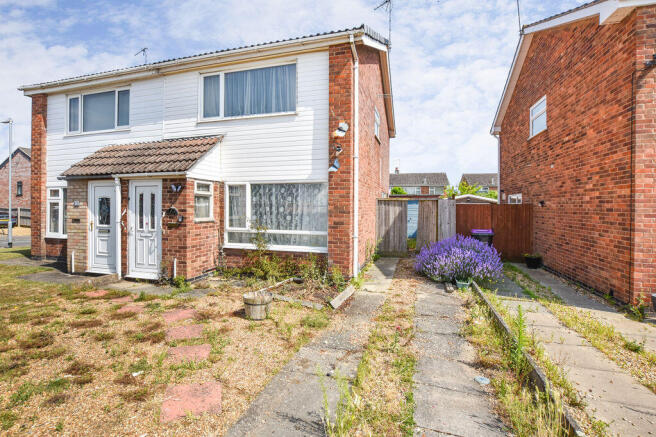 3 bed property, in Caithness Road, £220,000