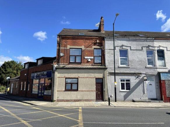 6 bed property, in Borough Road, £275,000