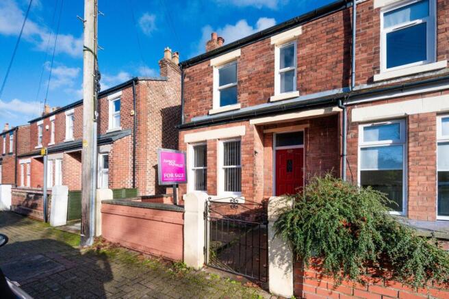 3 bed property, in Chapel Street, £229,000