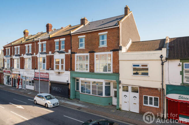 2 bed property, in Jade Mews, £90,000
