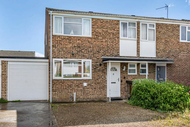 4 bed property, in Halifax Road, £415,000