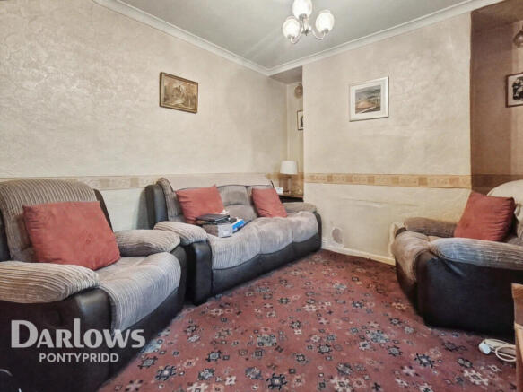 4 bed property, in Rickard Terrace, £120,000
