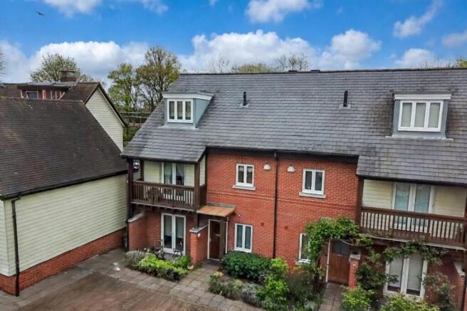 4 bed property, in Princess Mary Close, £700,000