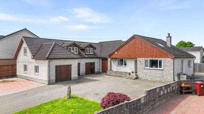 3 bed property, in 24A Vere Road, £270,000