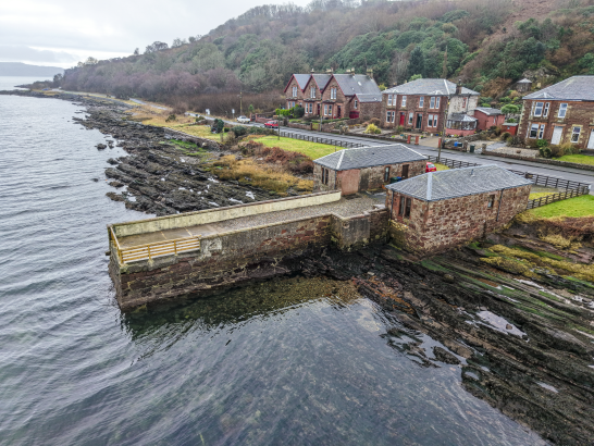 2 bed property, in Kilchattan Bay, £380,000