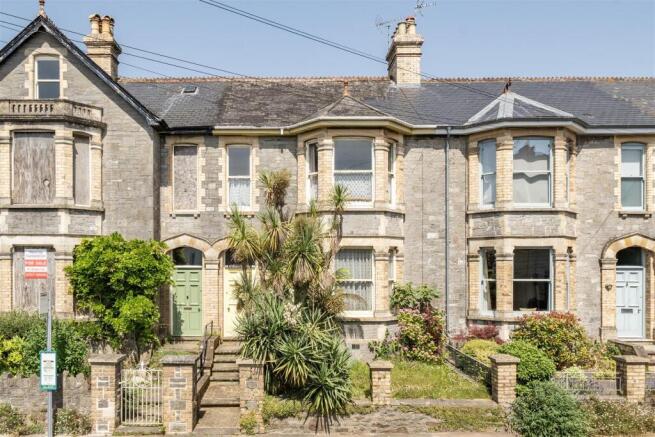 4 bed property, in Devon Terrace, £600,000