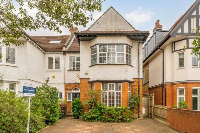 4 bed property, in Shakespeare Road, £1,400,000