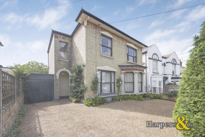 4 bed property, in Station Road, £850,000