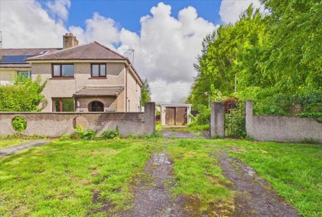 3 bed property, in Bro Infryn, £182,500