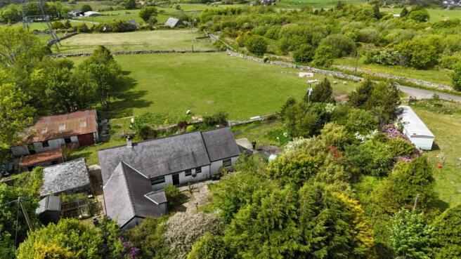 3 bed property, in Nebo, £295,000
