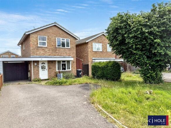 3 bed property, in Hawthorne Avenue, £310,000