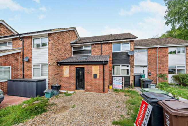 3 bed property, in Firbank Road, £495,000