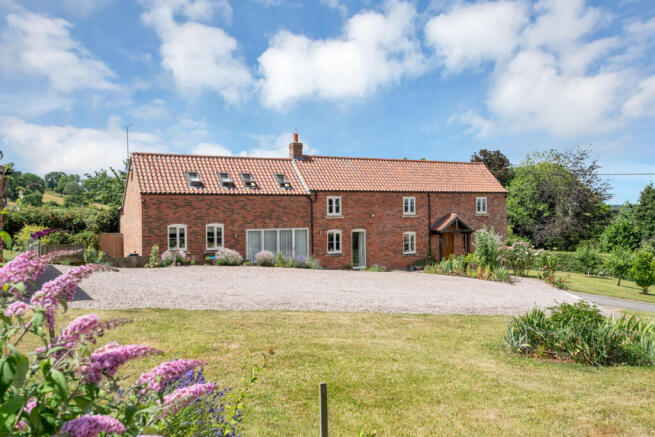 5 bed property, in Greaves Lane, £900,000